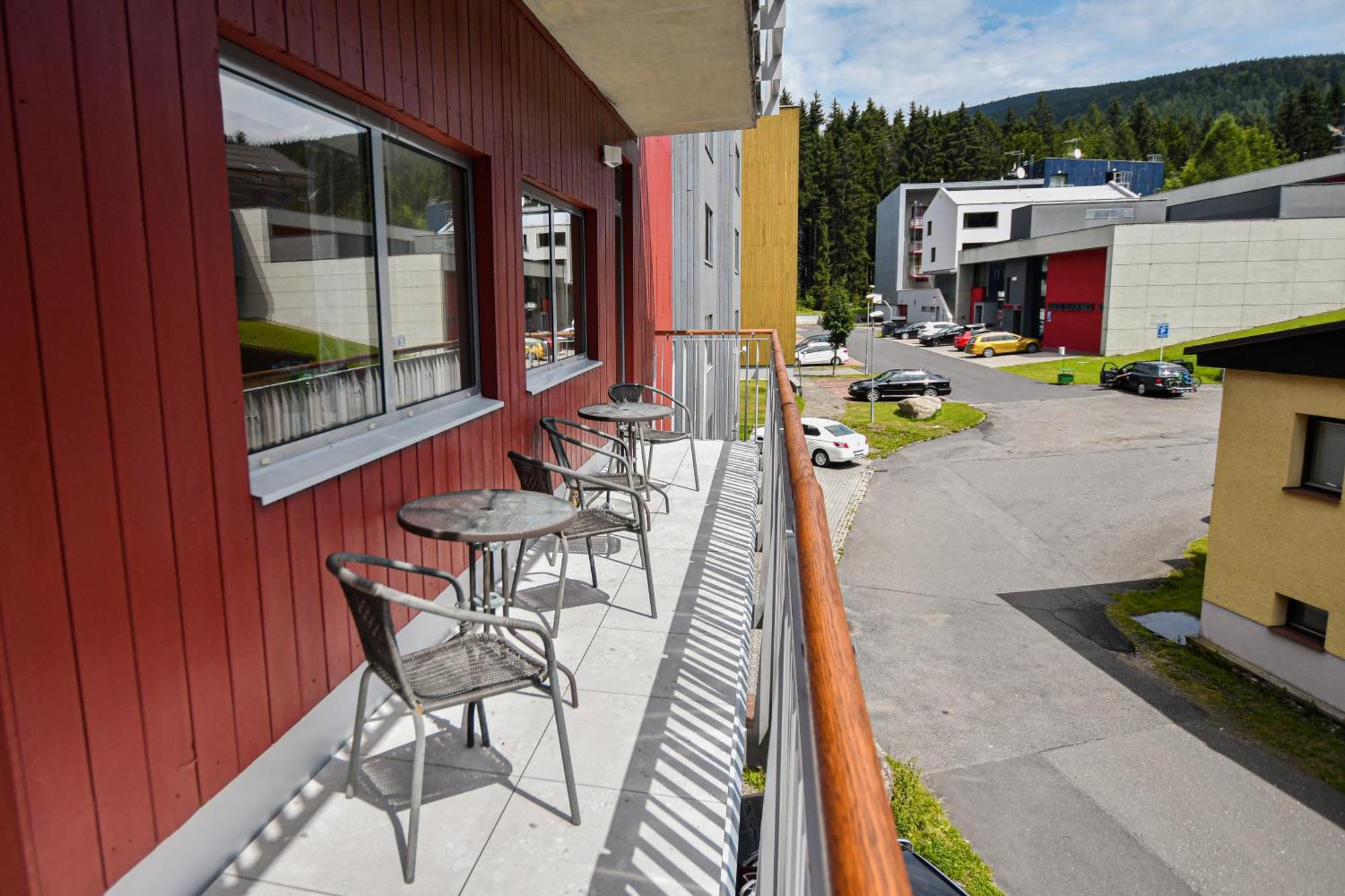 Apartmány Areál Ados Harrachov Exterior foto